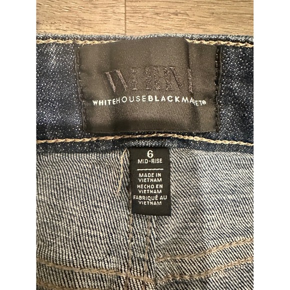 White House Black Market Mid Rise Girlfriend Jeans Dark Wash Size 6 - Picture 4 of 10